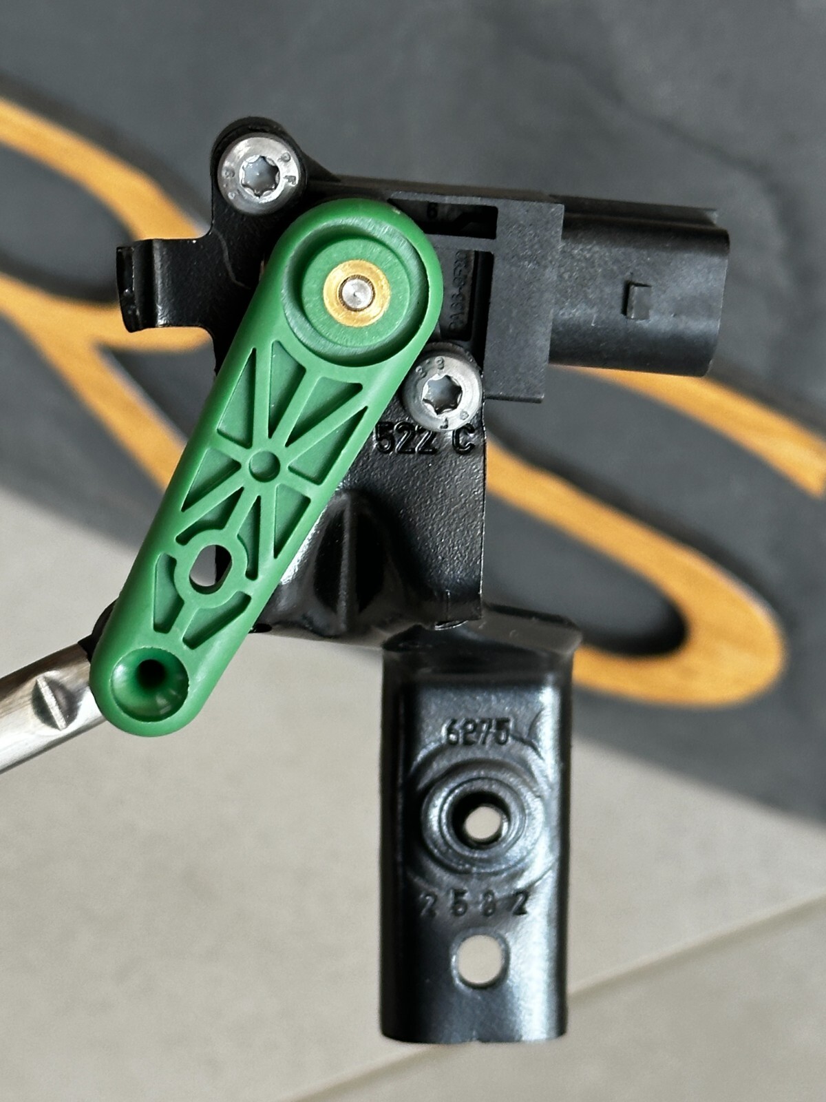 VW SKODA SEAT AUDI NIVEAUSENSOR MIT GESTÄNGE RECHTS 5Q0412522C ORIG. VW TEIL !!! - Obrázek 15