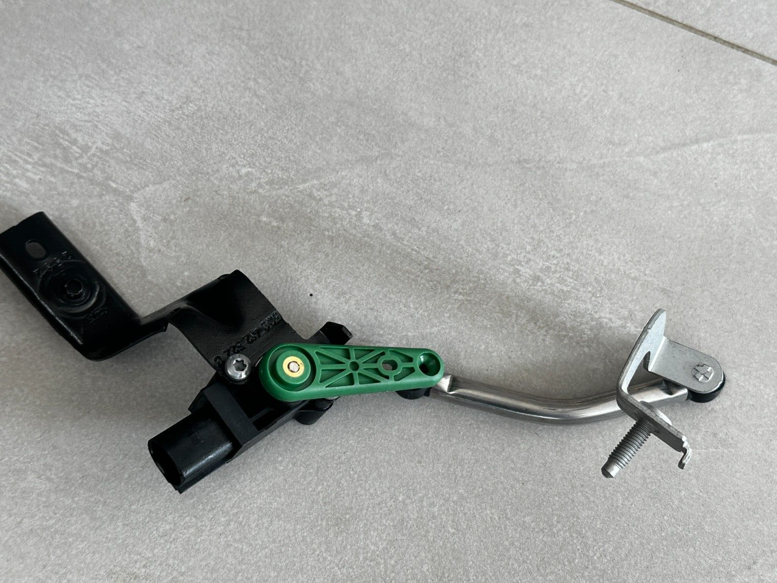 VW SKODA SEAT AUDI NIVEAUSENSOR MIT GESTÄNGE RECHTS 5Q0412522C ORIG. VW TEIL !!! - Obrázek 10