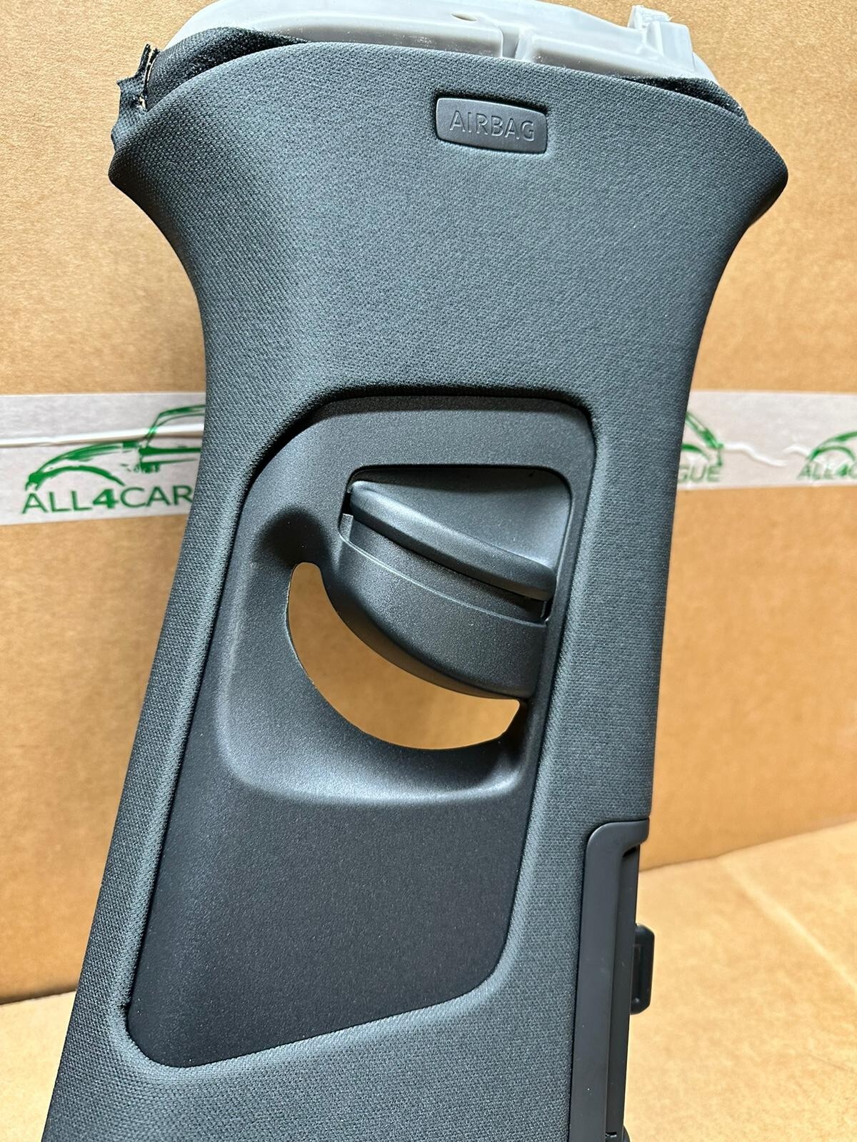 VW TOUAREG 3 VERKLEIDUNG B-SÄULE OBEN PAAR GURTVERSTELLER 760867287A 760867288A - Obrázek 7