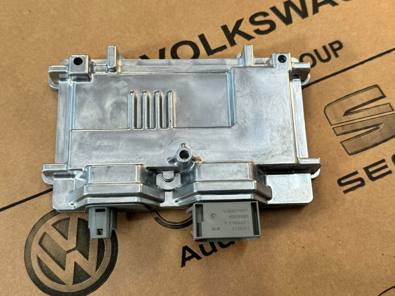VW TOUAREG 760907547B NACHTSICHT KAMERA STEUERGERÄT NIGHT VISION ECU ORIG.NEU !!
