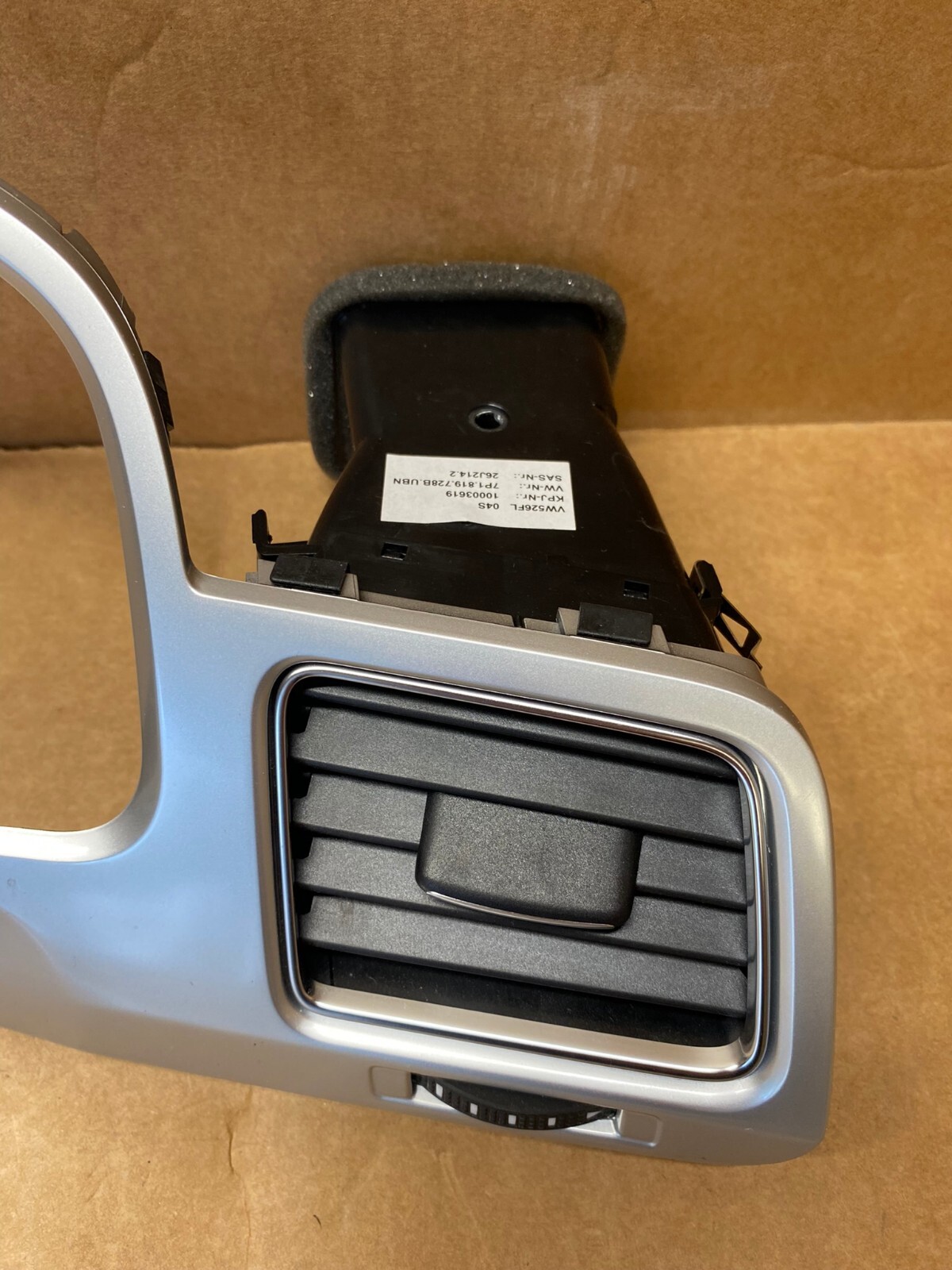 VW TOUAREG 7P BLENDE FUR KOMBIINSTRUMENT ALUMINIUM-MATT 7P1857189B ORIG.NEU!! - Obrázek 5