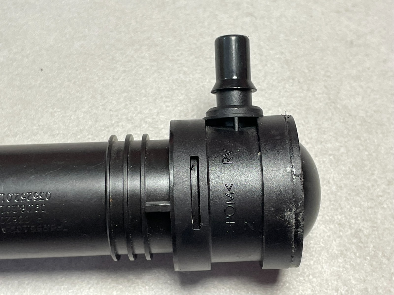 VW TOUAREG 7P HUBZYLINDER MIT DÜSENTRÄGER UND SPRITZDÜSE RECHTS 7P6955104A ORIG. - Obrázek 9