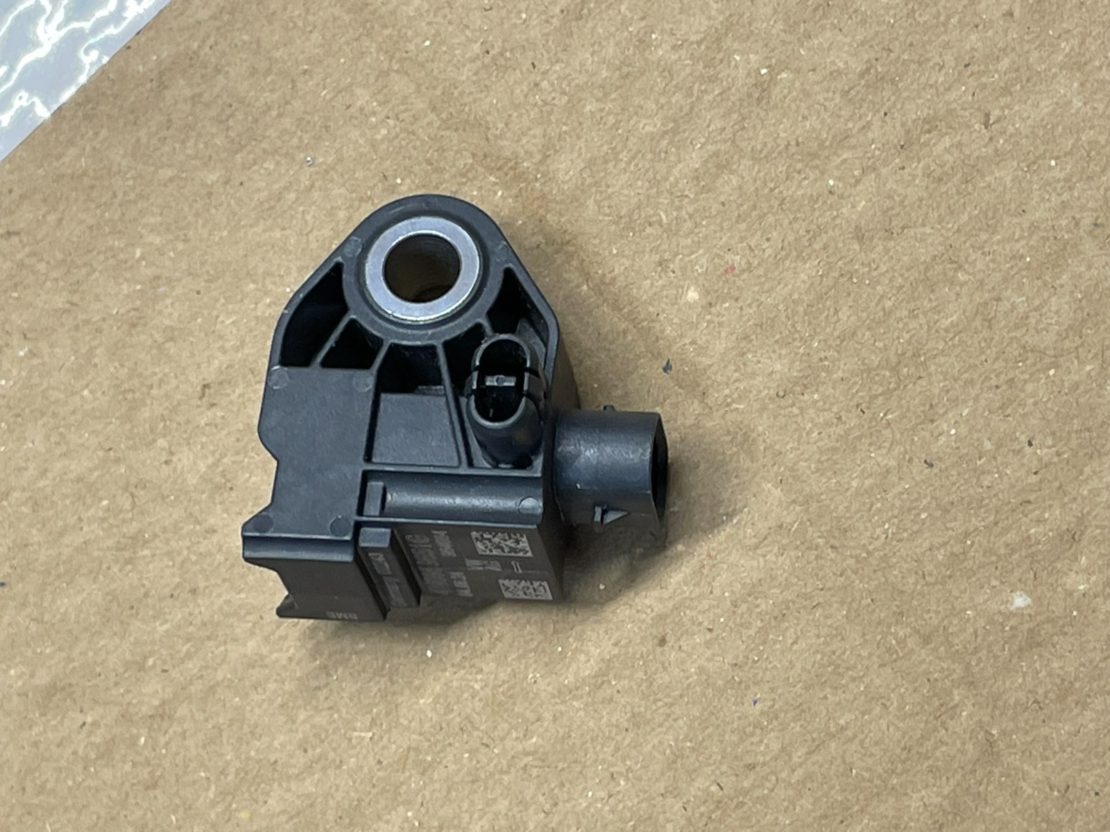 VW TOUAREG CRASHSENSOR FÜR FUSSGÄNGERSCHUTZ L + R 4N0959651G ORIG. NEU ! - Obrázek 9