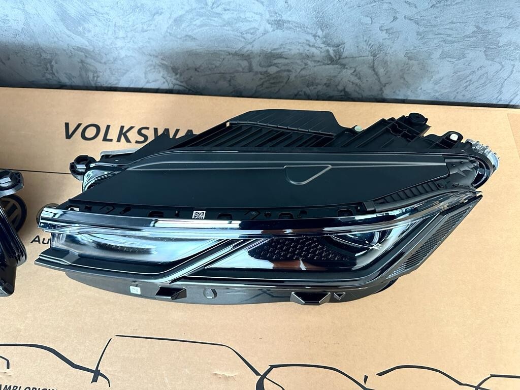 VW TOUAREG HEADLIGHTS BLACK MATRIX 761941081A-761941082A - 761941113A-761941114A - Obrázek 15