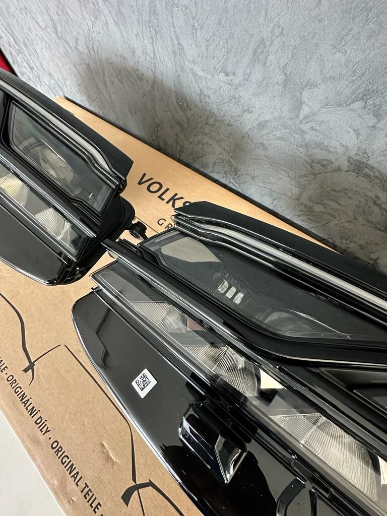 VW TOUAREG HEADLIGHTS BLACK MATRIX 761941081A-761941082A - 761941113A-761941114A - Obrázek 16