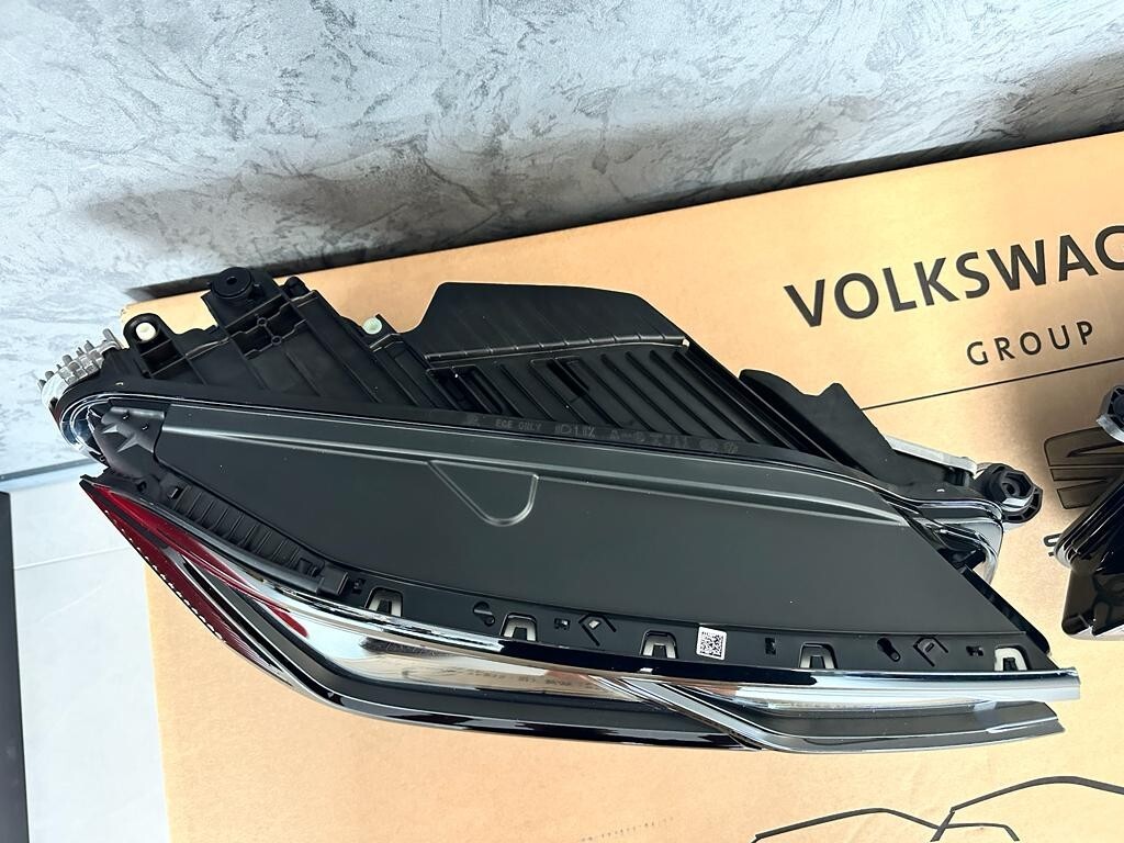 VW TOUAREG HEADLIGHTS BLACK MATRIX 761941081A-761941082A - 761941113A-761941114A - Obrázek 6