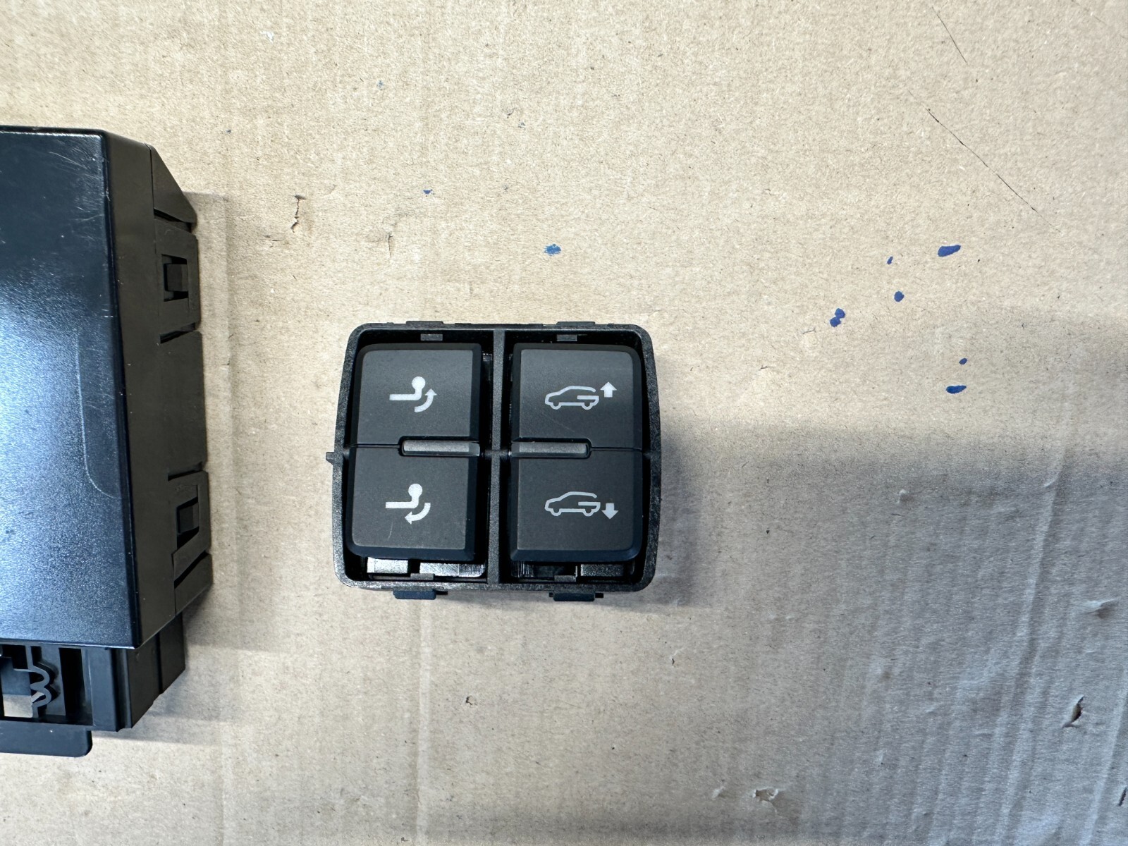 VW TOUAREG STEUERGERÄT ANHÄNGERKUPPLUNG 8W1907383C + SCHALTER 760959511 NEU ORIG - Obrázek 16