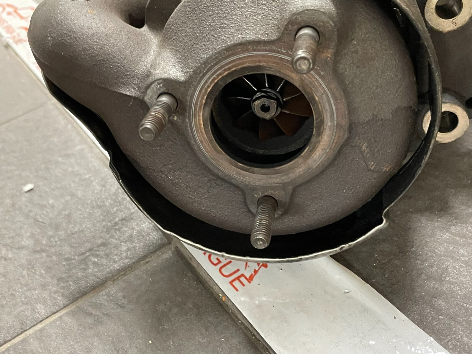 VW TOUATEG V10 5.0 TDI BLE 5.0 TDI ABGAS TURBOLADER RECHTS 07Z145874J TEST CAR.. - Obrázek 14