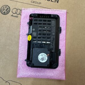 3P0035502A VW PASSAT LADEGERÄT FÜR KABELLOSES HANDY 3P0035502A WIRELESS CHARGING