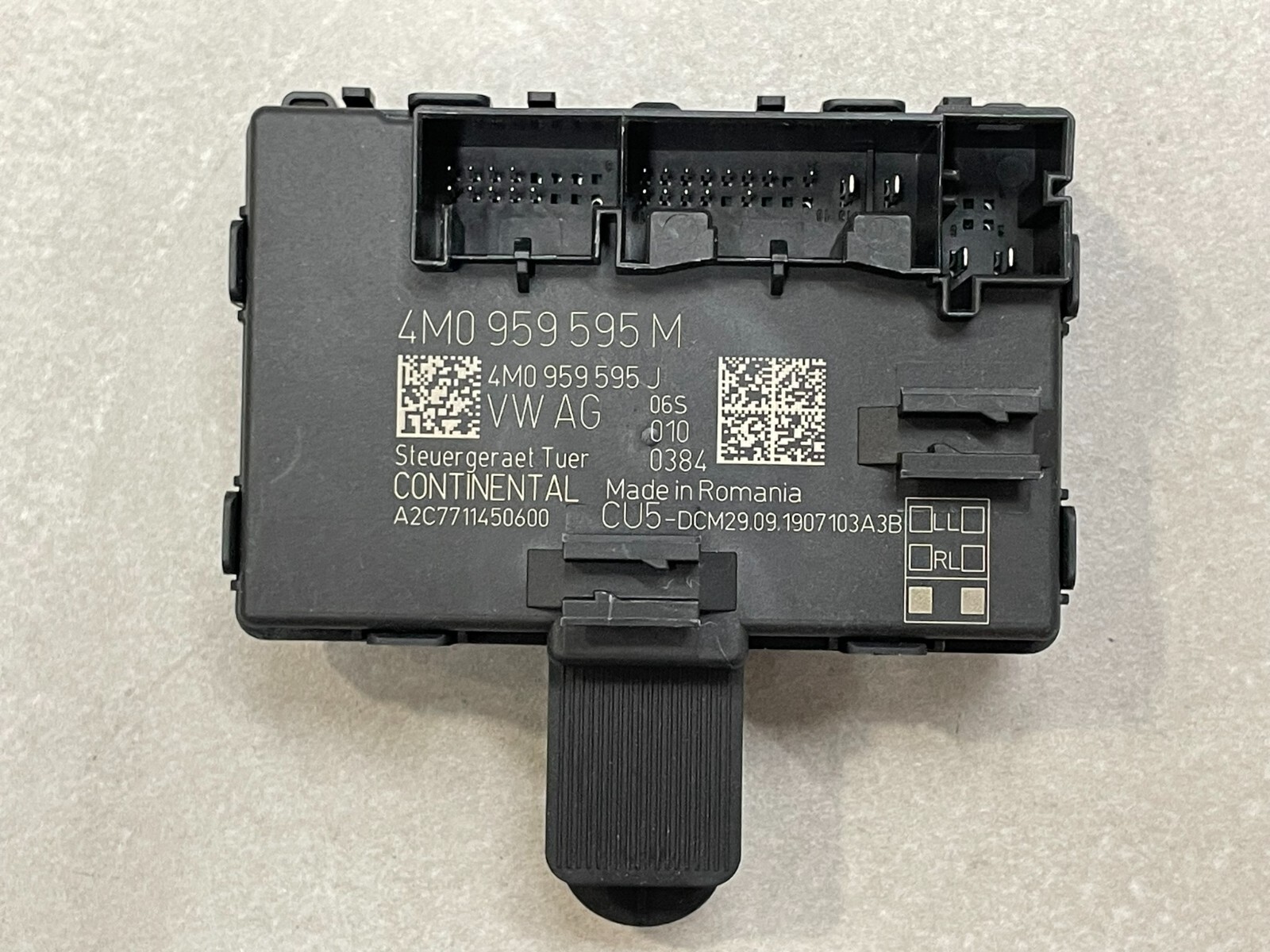 4M0959595M AUDI E-TRON AUDI Q7 TÜRSTEUERGERÄT HINTEN LINKS 4M0959595M Fast Neu - Obrázek 8