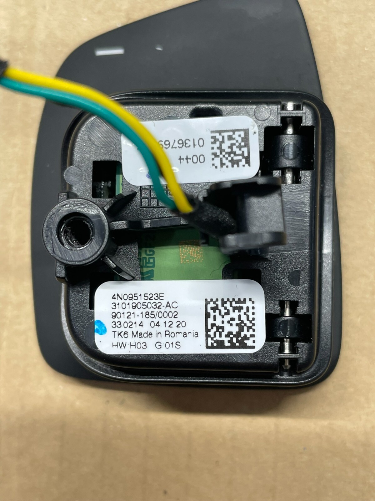 4N0951523E AUDI LENKRAD SCHALTWIPPEN - SCHALT PADELS 4N0951523E LINKS MINUS ORIG - Obrázek 6