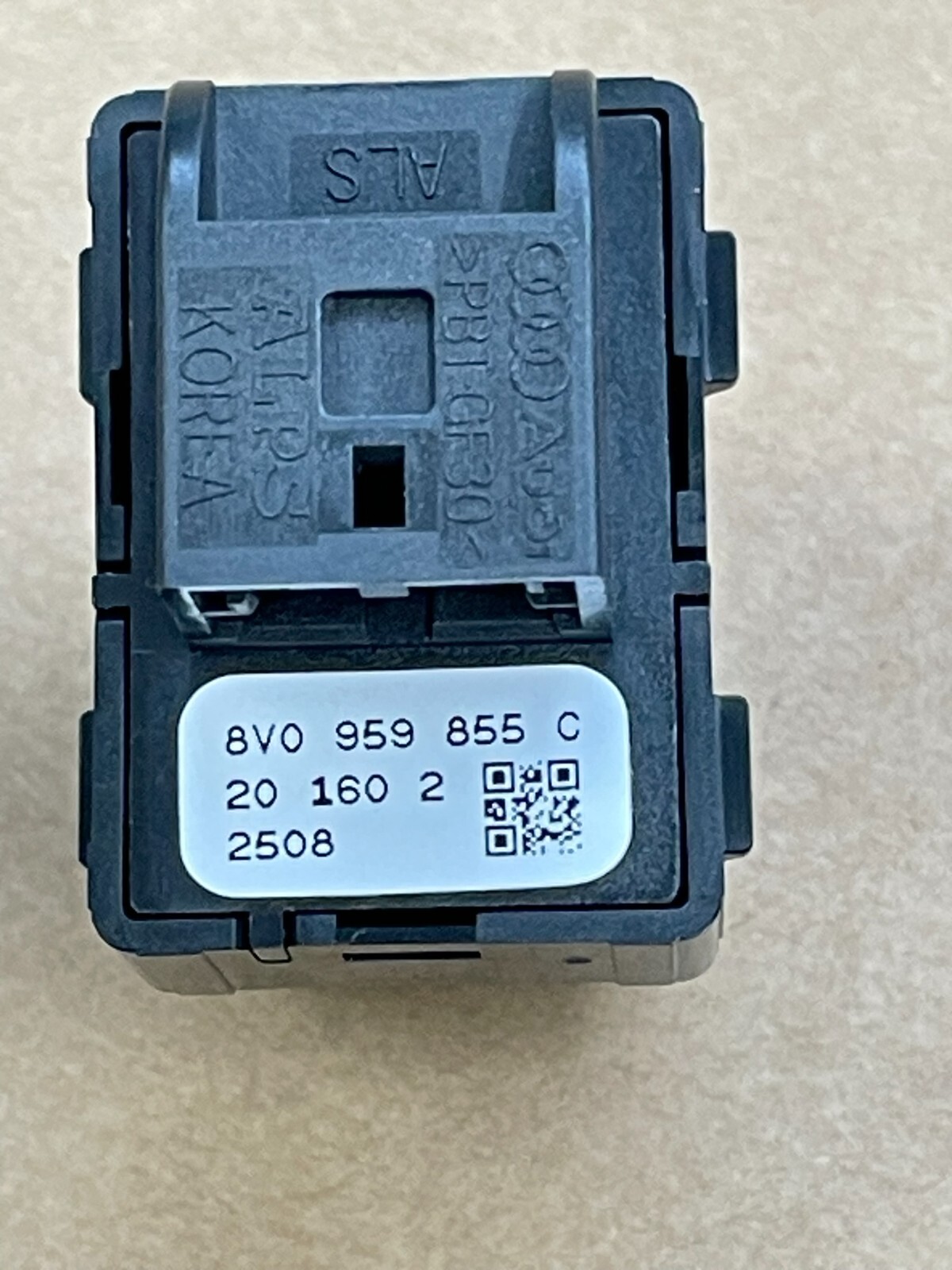 8V0959855C AUDI A3 Q2 RS3 SCHALTER FENSTERHEBER BEIFAHRERSEITE 8V0959855C OE NEU - Obrázek 14