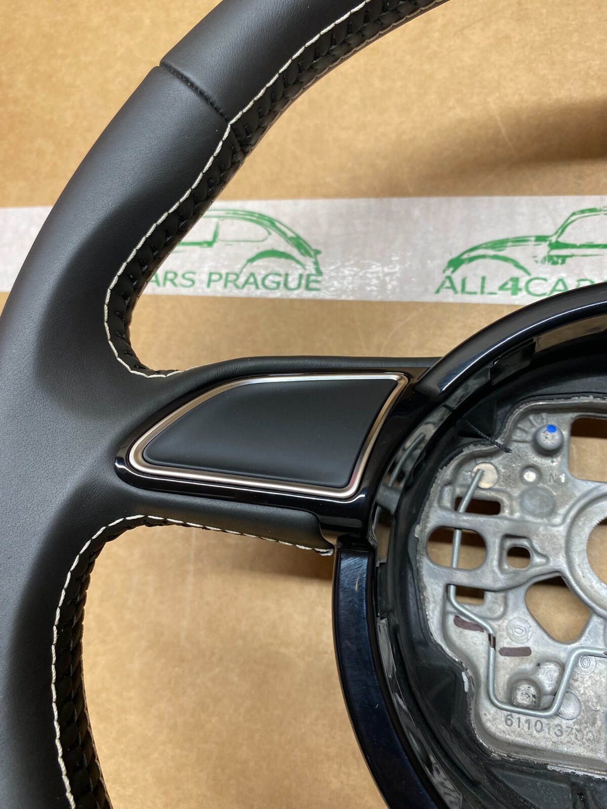 AUDI A1 SPORTLENKRAD LEDER SCHWARZ 8X0419091K ORIGINAL NEU!!!! - Obrázek 3