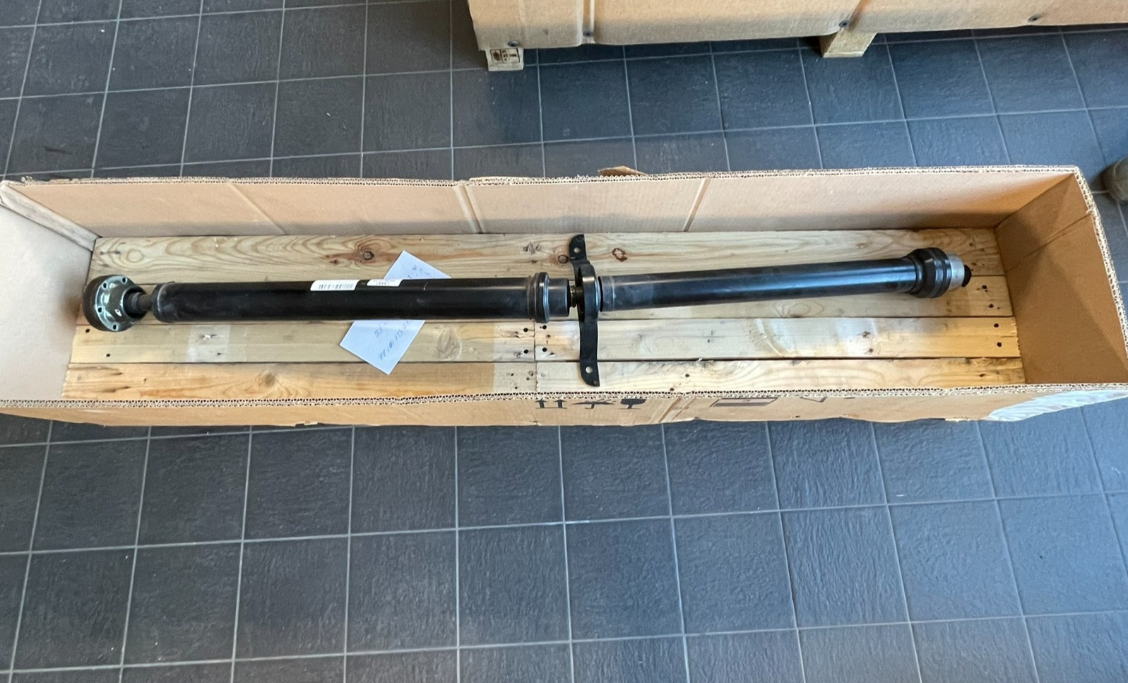 AUDI A4 A5 KARDANWELLE 8K0521101AA 7-GANG AUTOMATIK FAST NEU NUR 25 ! KM STAND