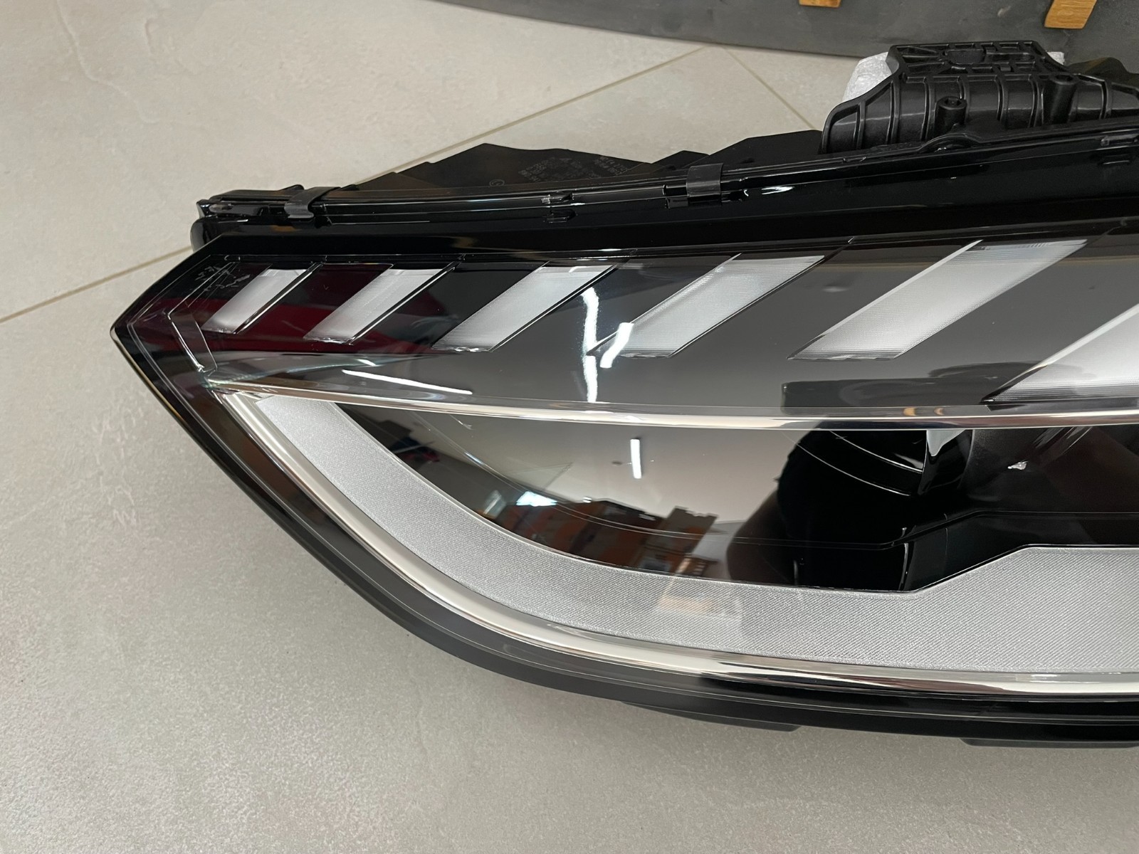 AUDI A4/S4/RS4 LED LINKS FRONTSCHEINWERFER 8W0941033D ORIG NEU - Obrázek 4