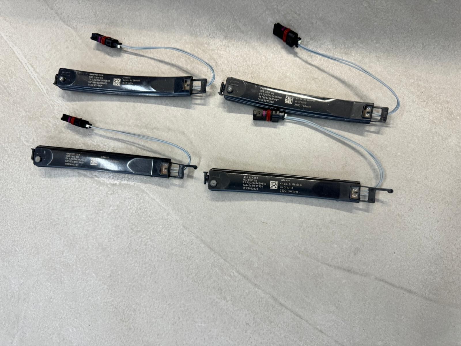 AUDI A6,A7,A8/RS6,RS7,Q8...KESSY ANTENE TÜRGRIFFSENSOR SATZ 4N0927753 4N0927754 - Obrázek 10