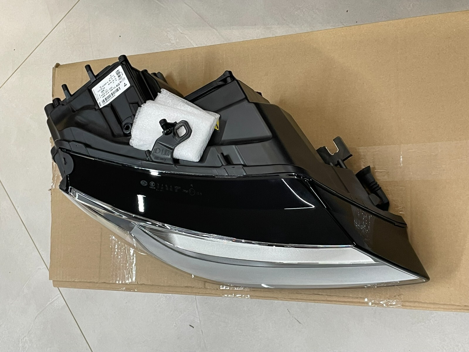 AUDI A8 4H D4 VOLL LED FRONTSCHEINWERFER R. 4H0941030AG = 4H0941030BK NEU ORIG! - Obrázek 7