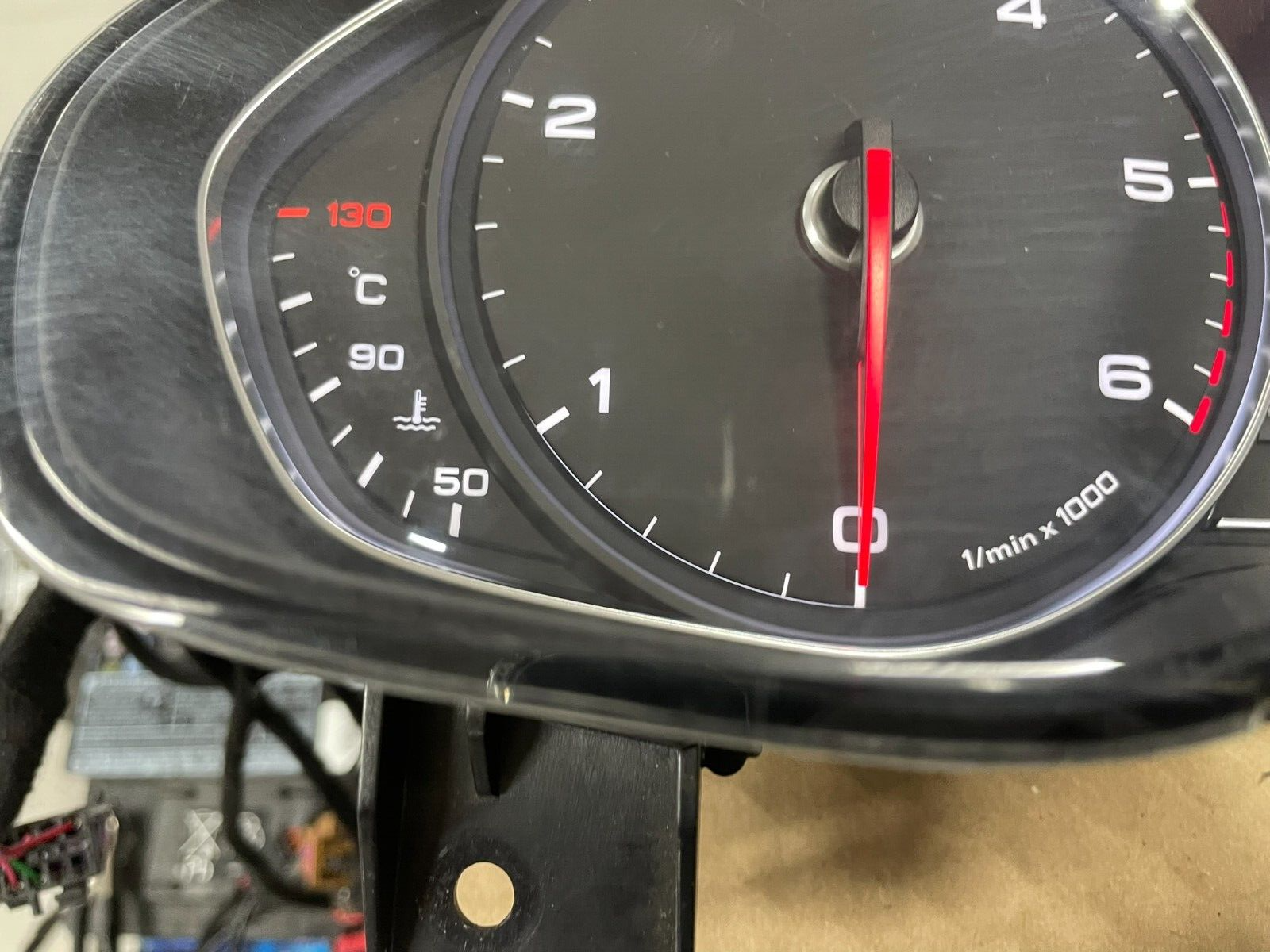 AUDI A8 4H TDI DIESEL TACHO KOMBIINSTRUMENT 4H0920900A = 4H0920900F FAST NEU ... - Obrázek 14