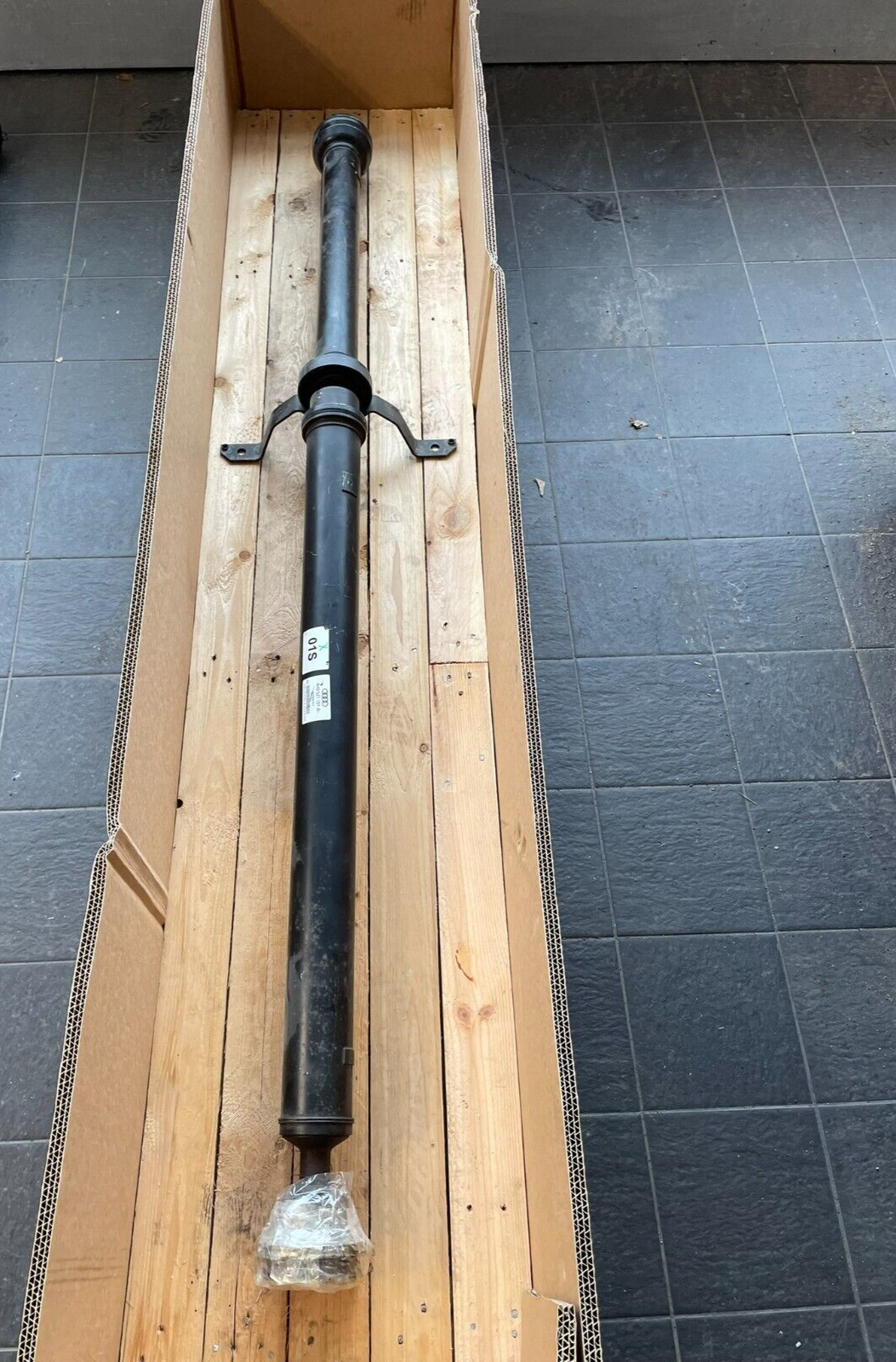 AUDI A8 4H V8 4.2 TDI KARDANWELLE CARDAN SHAFT 4H0521101A FAST NEU D V TEST CAR