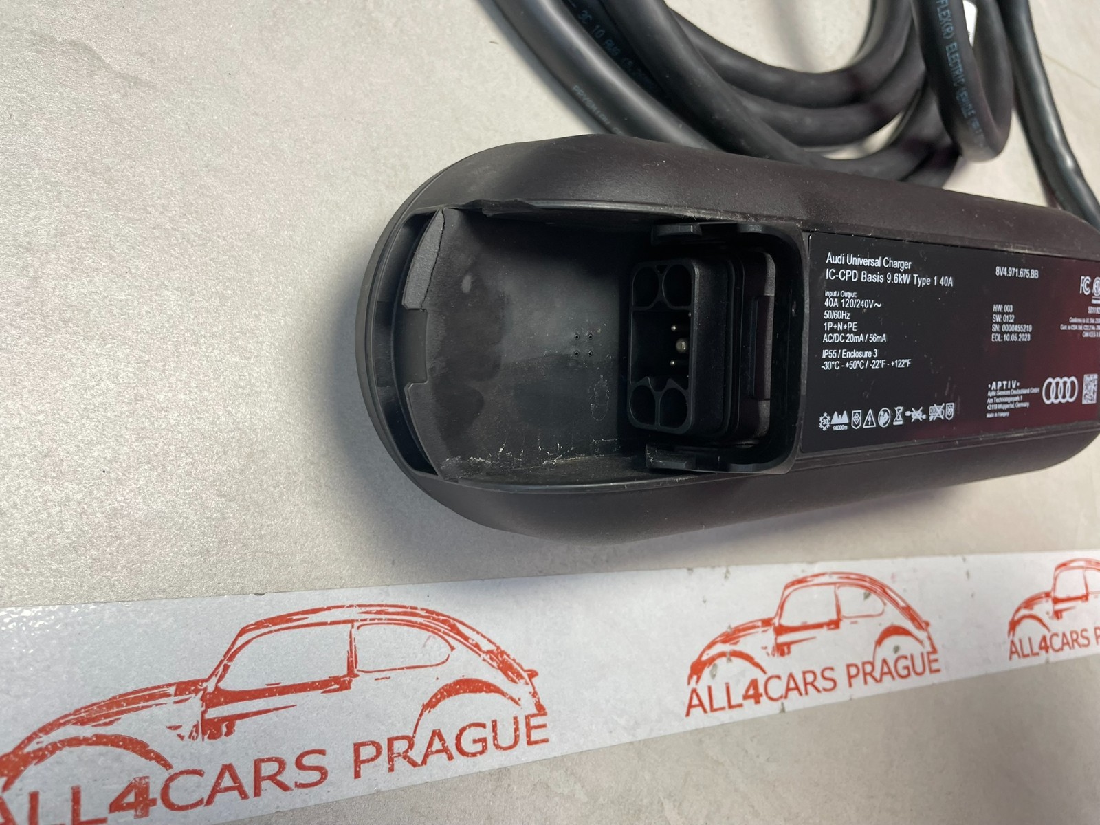 AUDI CHARGER MIT LADEKABEL FÜR AUDI ELEKTRO AUTOS 8V4971675BB 9.6 KW ORIG.AUDI ! - Obrázek 21