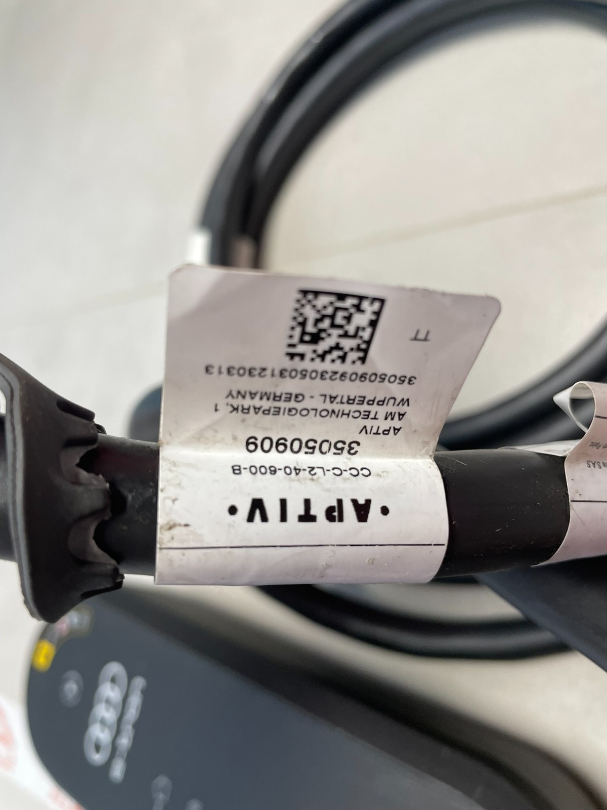 AUDI CHARGER MIT LADEKABEL FÜR AUDI ELEKTRO AUTOS 8V4971675BB 9.6 KW ORIG.AUDI ! - Obrázek 23