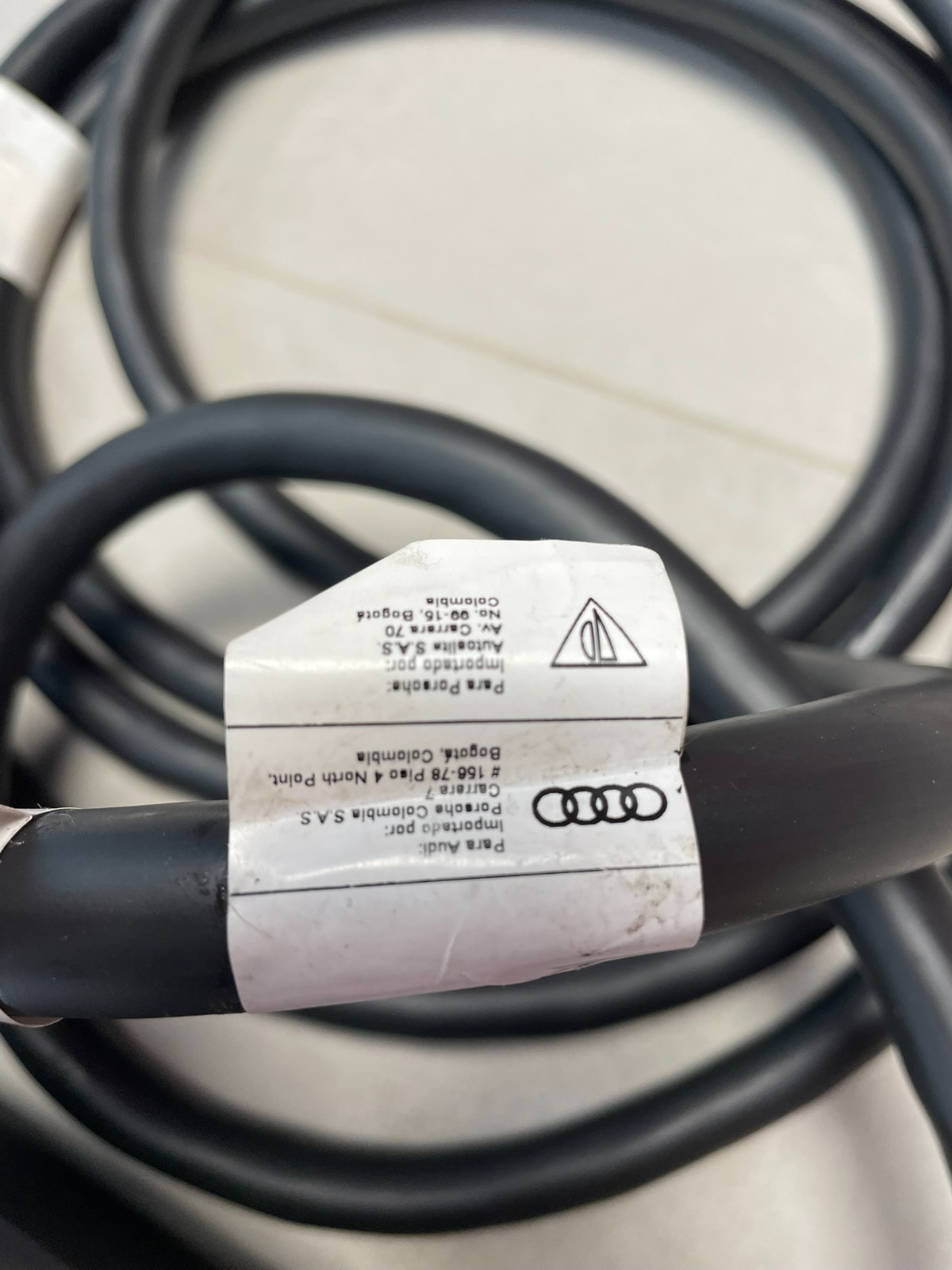 AUDI CHARGER MIT LADEKABEL FÜR AUDI ELEKTRO AUTOS 8V4971675BB 9.6 KW ORIG.AUDI ! - Obrázek 24