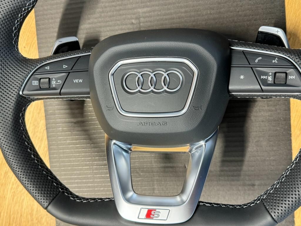AUDI SQ7 SQ8 SPORT LENKRAD LEDER ABGEFLACHT MIT GROSSEN S SCHALTWIPPEN ORIG.NEU! - Obrázek 13