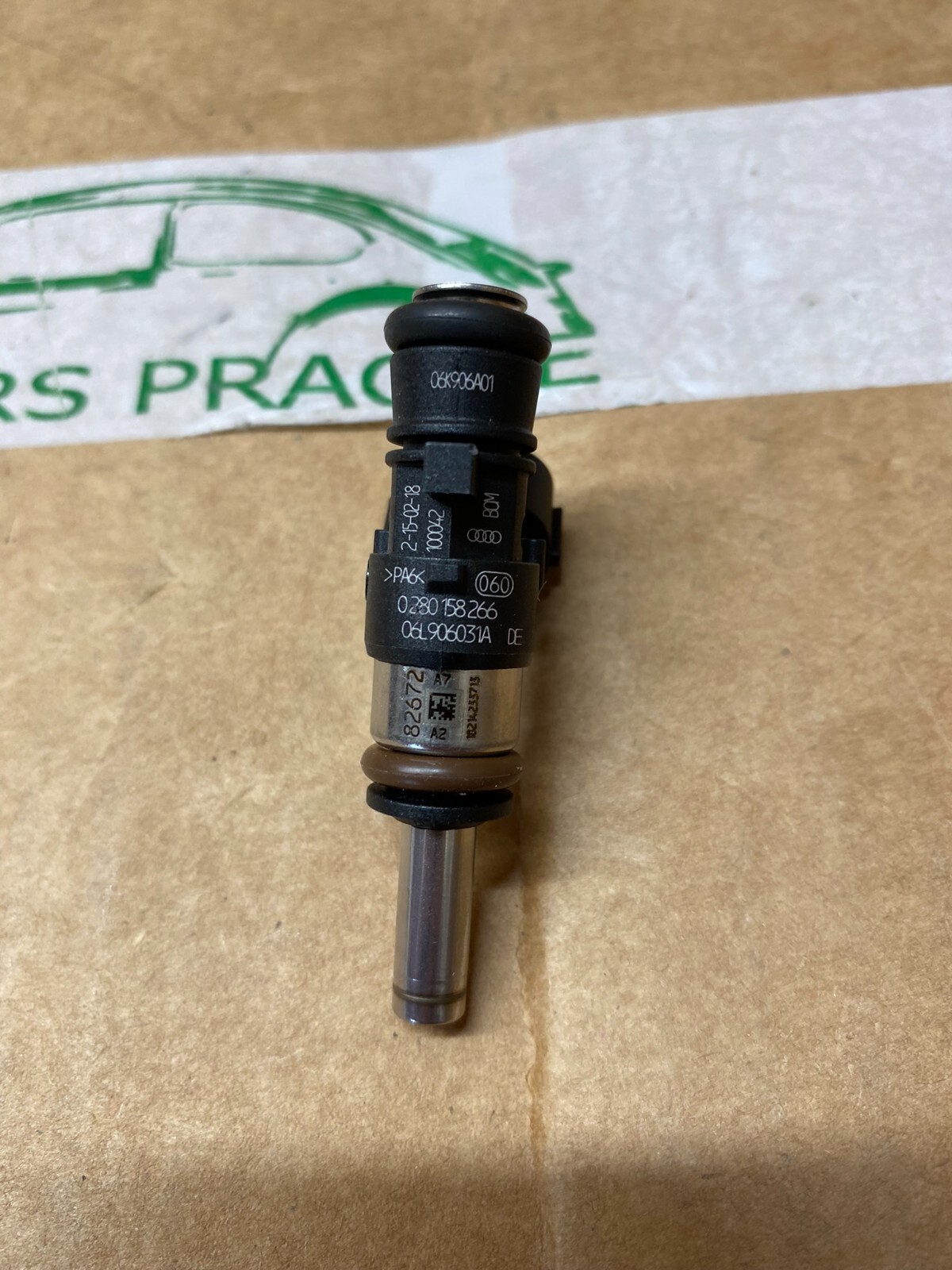 AUDI VW SKDOA EINSPRITZDÜSE EINSPRITZVENTIL 06L906031A = 06L906031D ORIG. NEU !