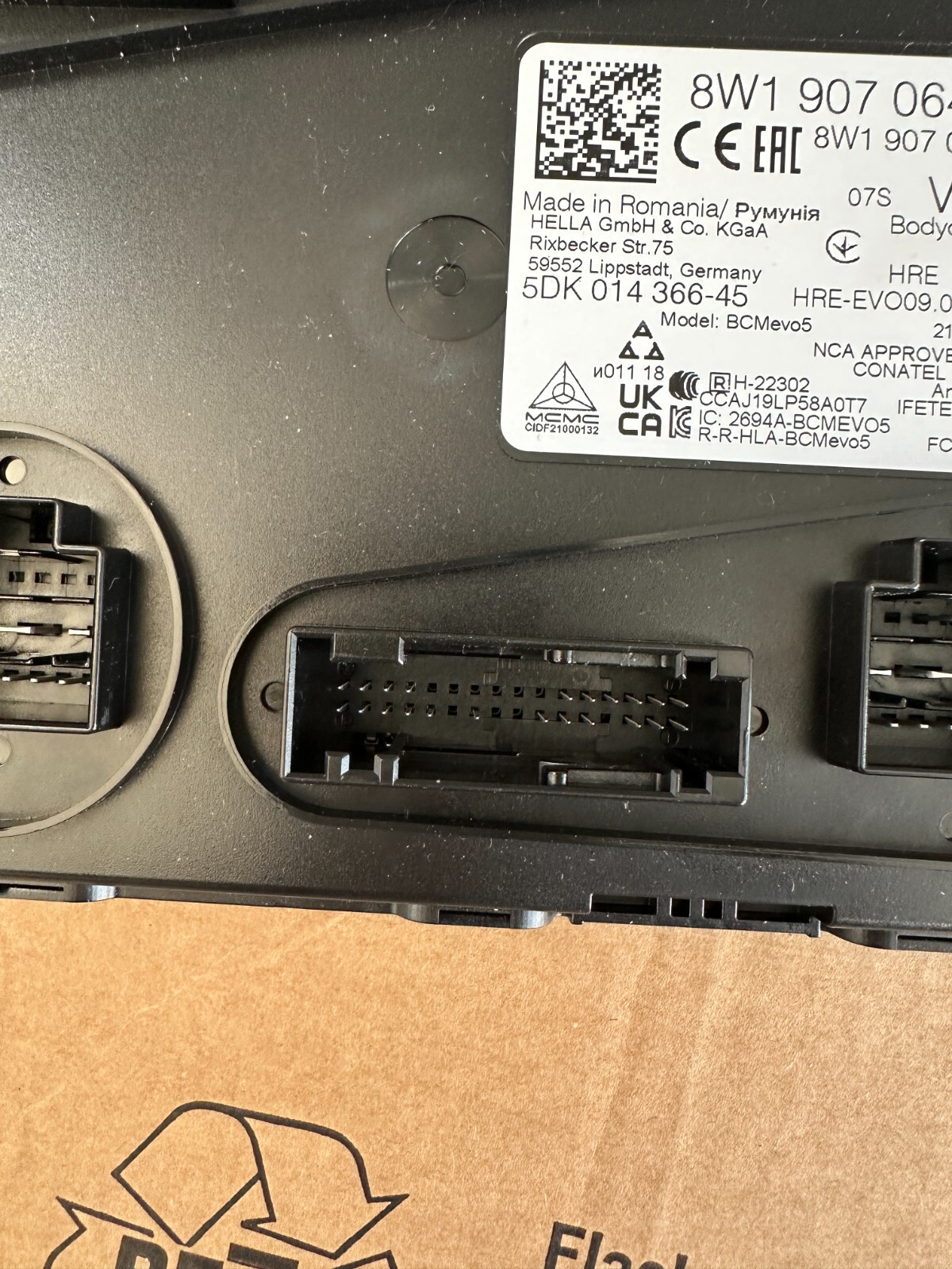 BCM AUDI A4 A5 Q7 Q8 E-TRON - BCM ZENTRAL STEUERGERÄT 8W1907064EP - 3 PCS IN BOX - Obrázek 6