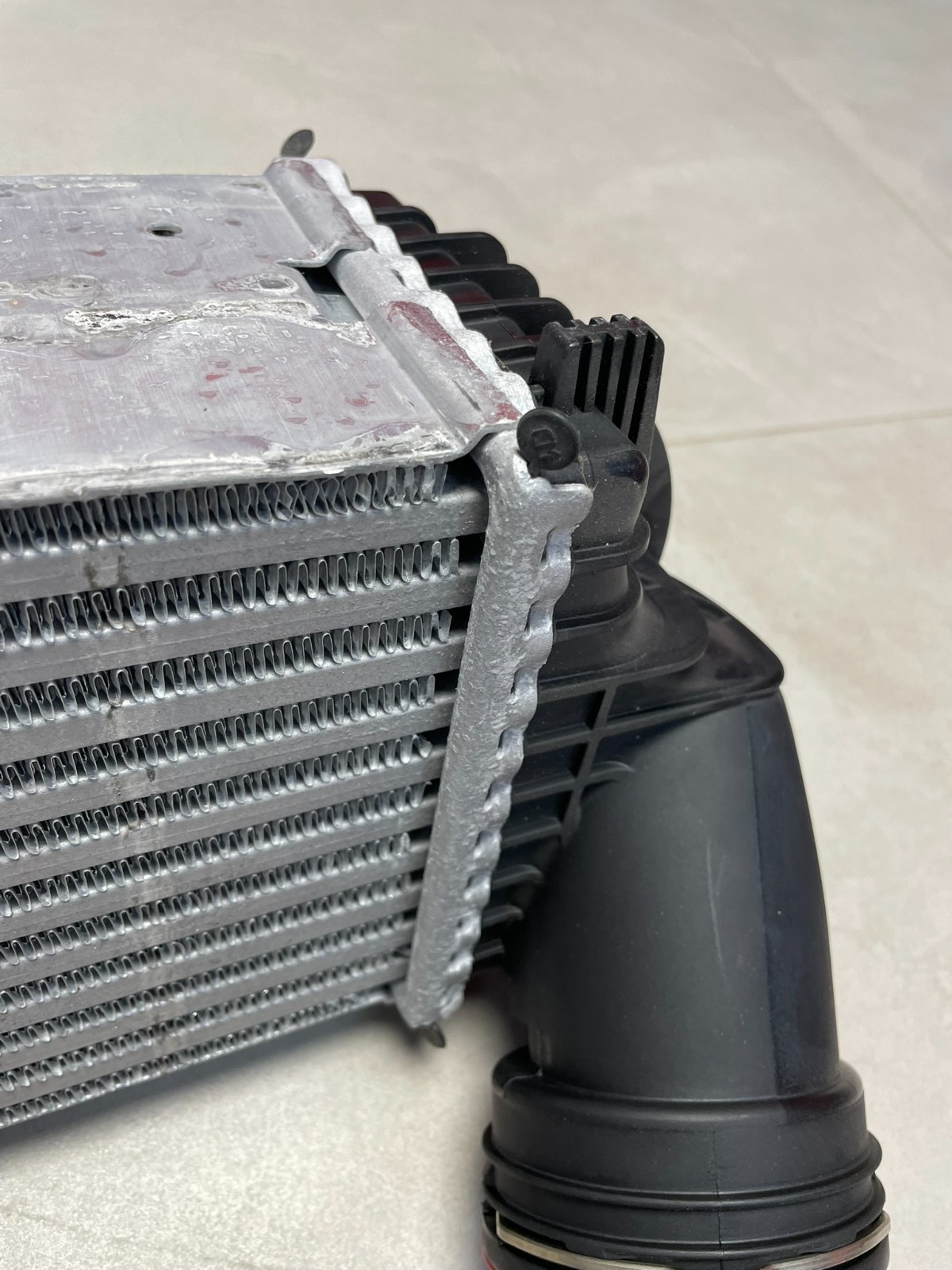 BMW X5 ,X6 E70,E70,F15,E71,F16 LADELUFTKÜHLER 7809321 , 17517809321-01 NEU ORIG - Obrázek 14