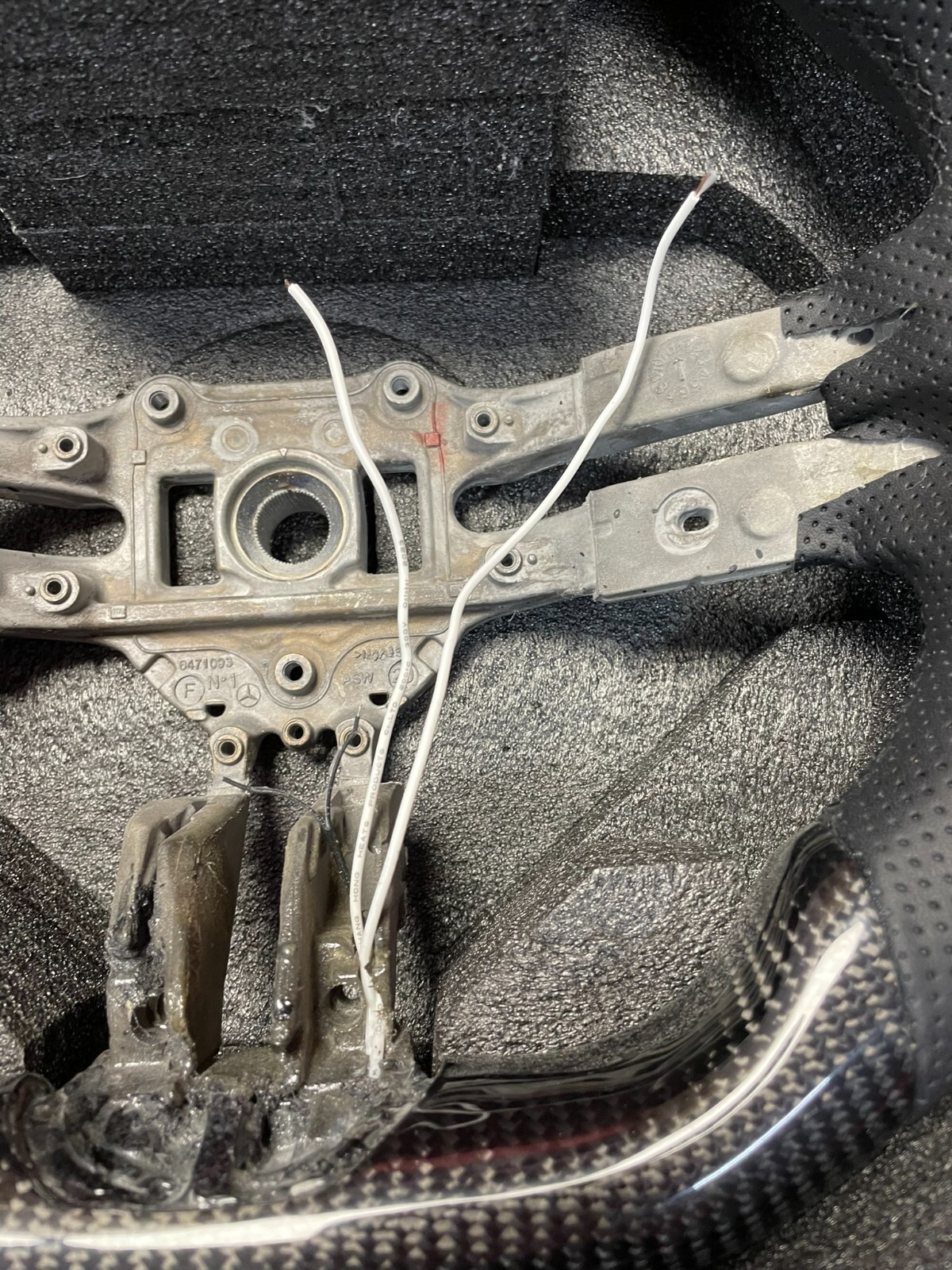 CARBON LENKRAD FÜR MERCEDES BENZ SPORT AMG LEERES RAHMEN INDIVIDUELLE PRODUKT - Obrázek 9