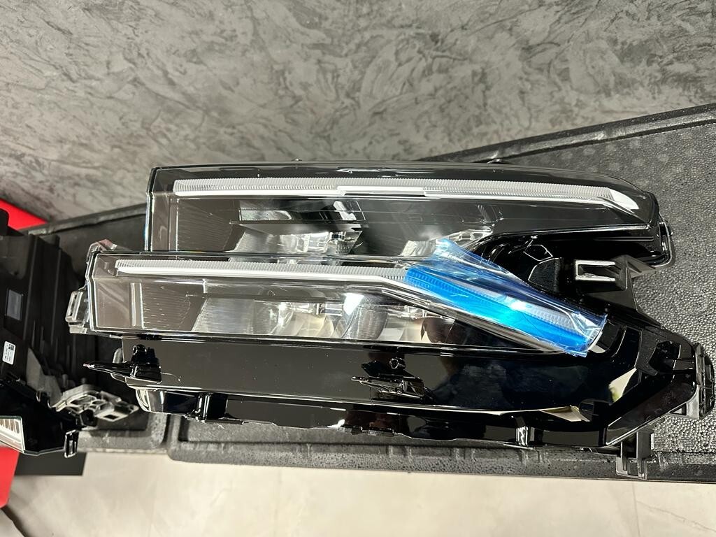 CITROËN C5 AIRCROSS FRONTSCHEINWERFER LED VISION R+L 9845356280 9845355980 NEW - Obrázek 7