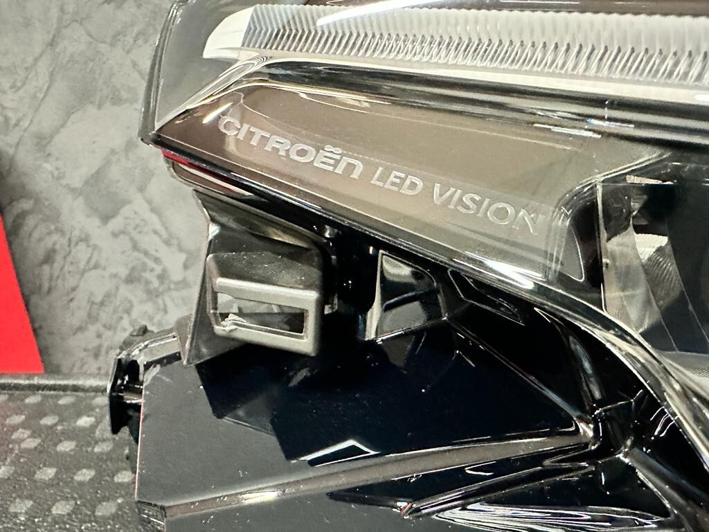 CITROËN C5 AIRCROSS FRONTSCHEINWERFER LED VISION R+L 9845356280 9845355980 NEW - Obrázek 9