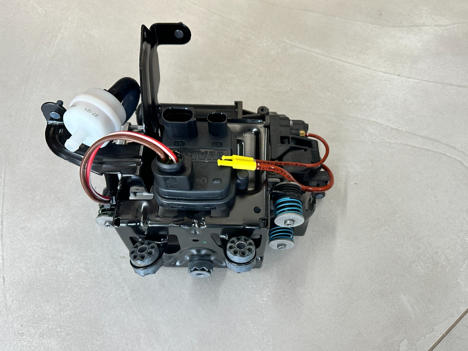 LUFTFEDERUNG KOMPRESOR BENTLEY BENTAYGA 4M0616005H ORIGINAL NEU