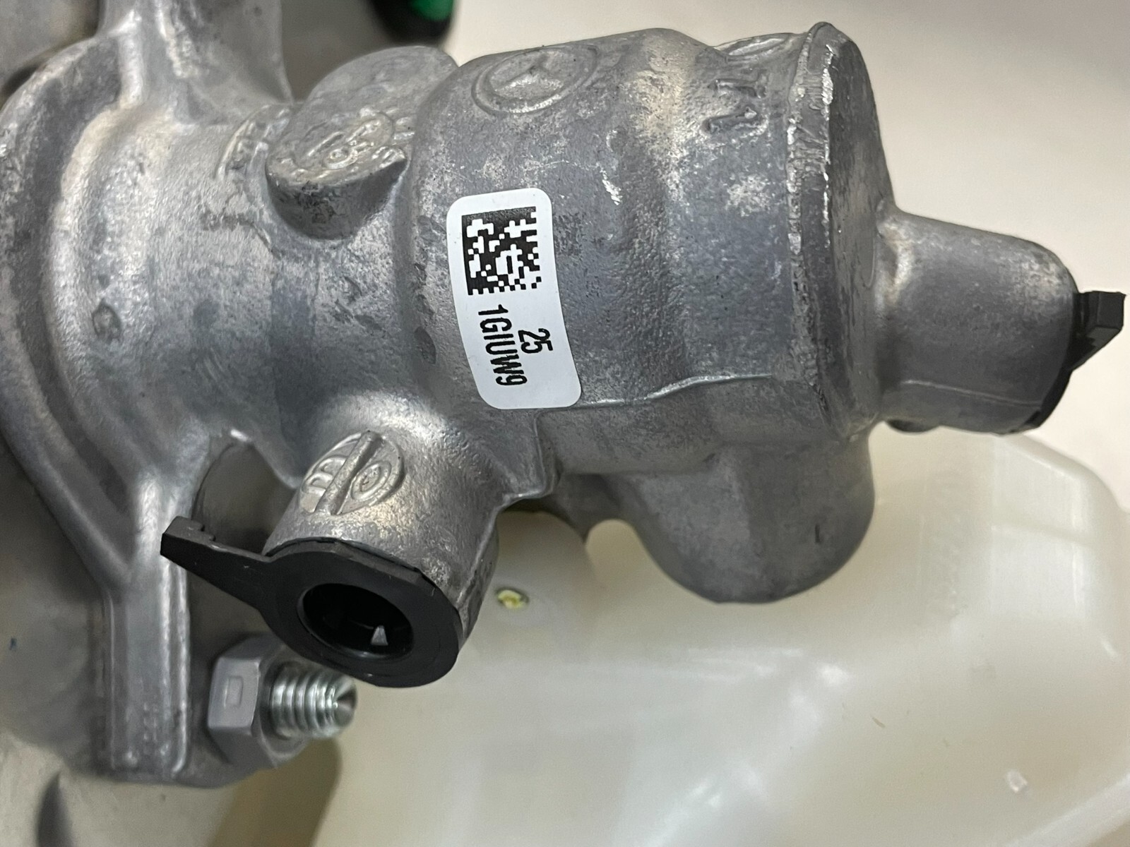 MERCEDES-BENZ BREMSKRAFTVERSTÄRKER SERVO A2134300130 DEMONT FROM NEW TEST CAR - Obrázek 15