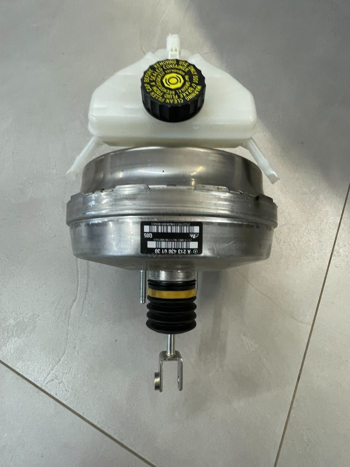 MERCEDES-BENZ BREMSKRAFTVERSTÄRKER SERVO A2134300130 DEMONT FROM NEW TEST CAR