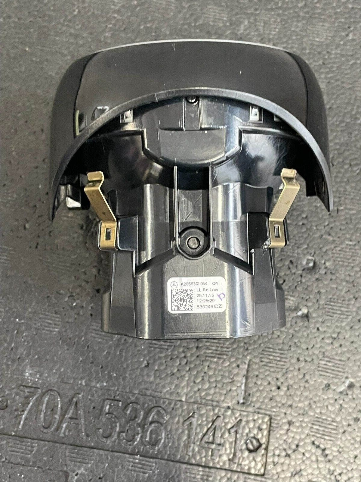 MERCEDES-BENZ C A205 GLC X253 RIGHT DASHBOARD AIR INTAKE GRILLE A2058301054 TEST - Obrázek 4