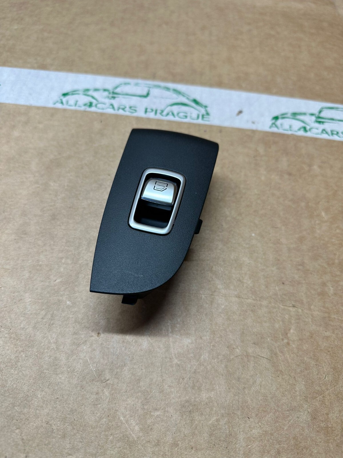 MERCEDES-BENZ C W205 VORNE RECHTS TÜR FENSTERKONTAKT TRIM LHD A2057201400 ORIG.! - Obrázek 4