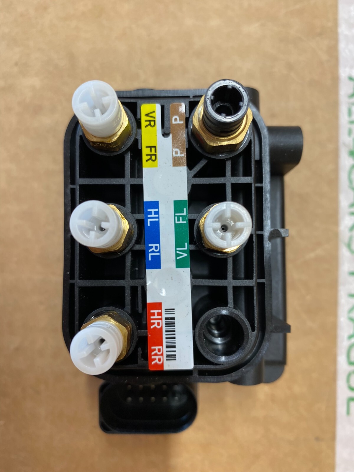 MERCEDES BENZ E-KLASSE COUPÉ C238 VENTIL LUFTFEDERUNG 0993200200 ORIG. NEU!! - Obrázek 3