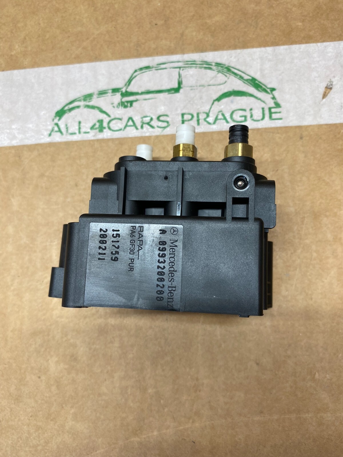 MERCEDES BENZ E-KLASSE COUPÉ C238 VENTIL LUFTFEDERUNG 0993200200 ORIG. NEU!! - Obrázek 6