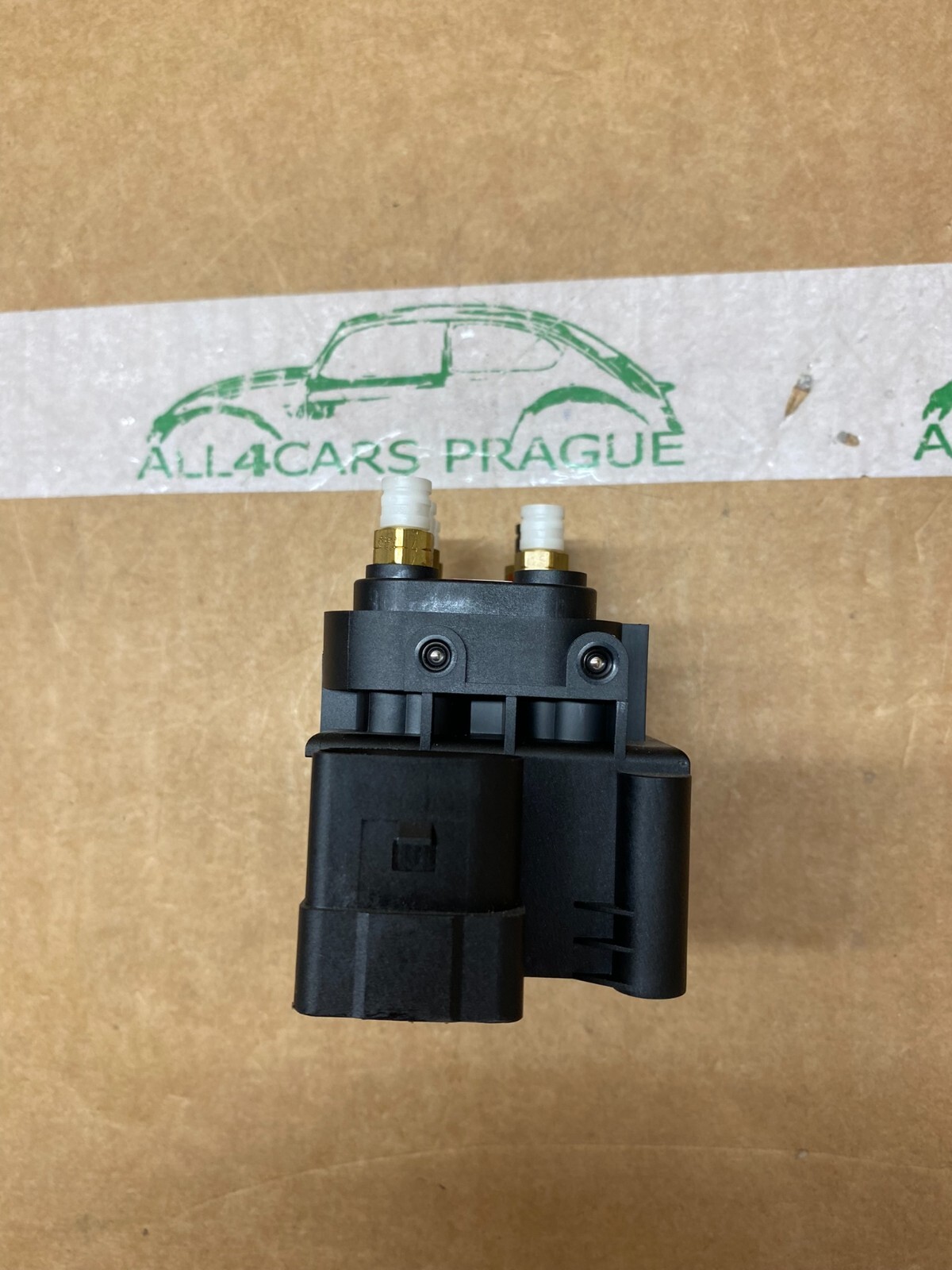 MERCEDES BENZ E-KLASSE COUPÉ C238 VENTIL LUFTFEDERUNG 0993200200 ORIG. NEU!! - Obrázek 8