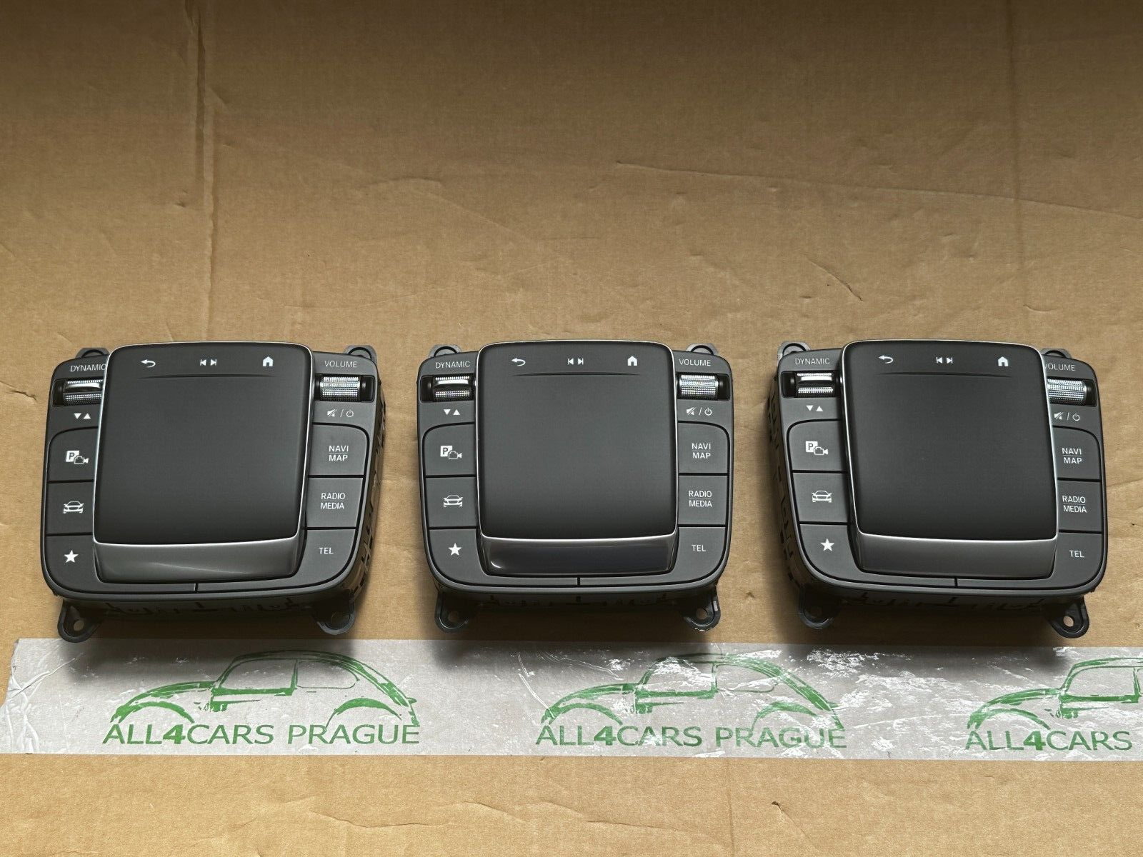 MERCEDES BENZ W167 TOUCHPAD CONTROLER A1679009732 FAST NEU .... - Obrázek 3