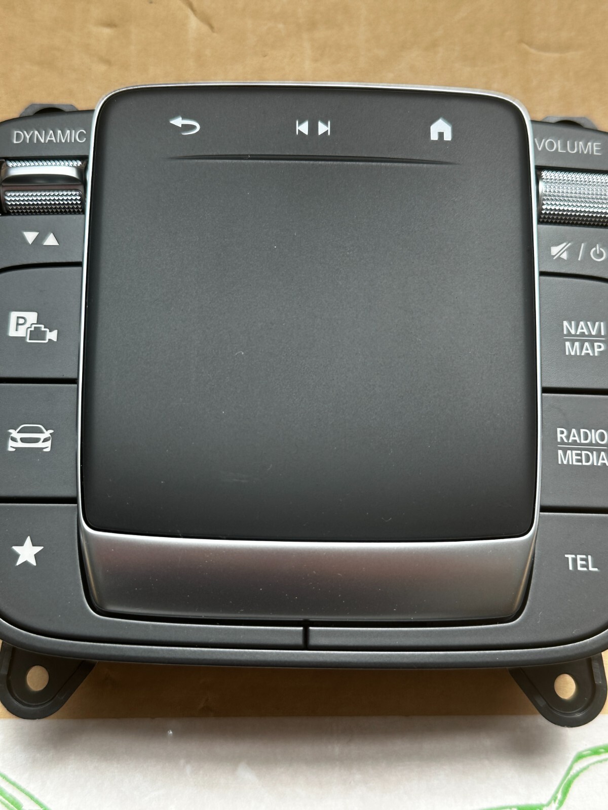 MERCEDES BENZ W167 TOUCHPAD CONTROLER A1679009732 FAST NEU .... - Obrázek 5