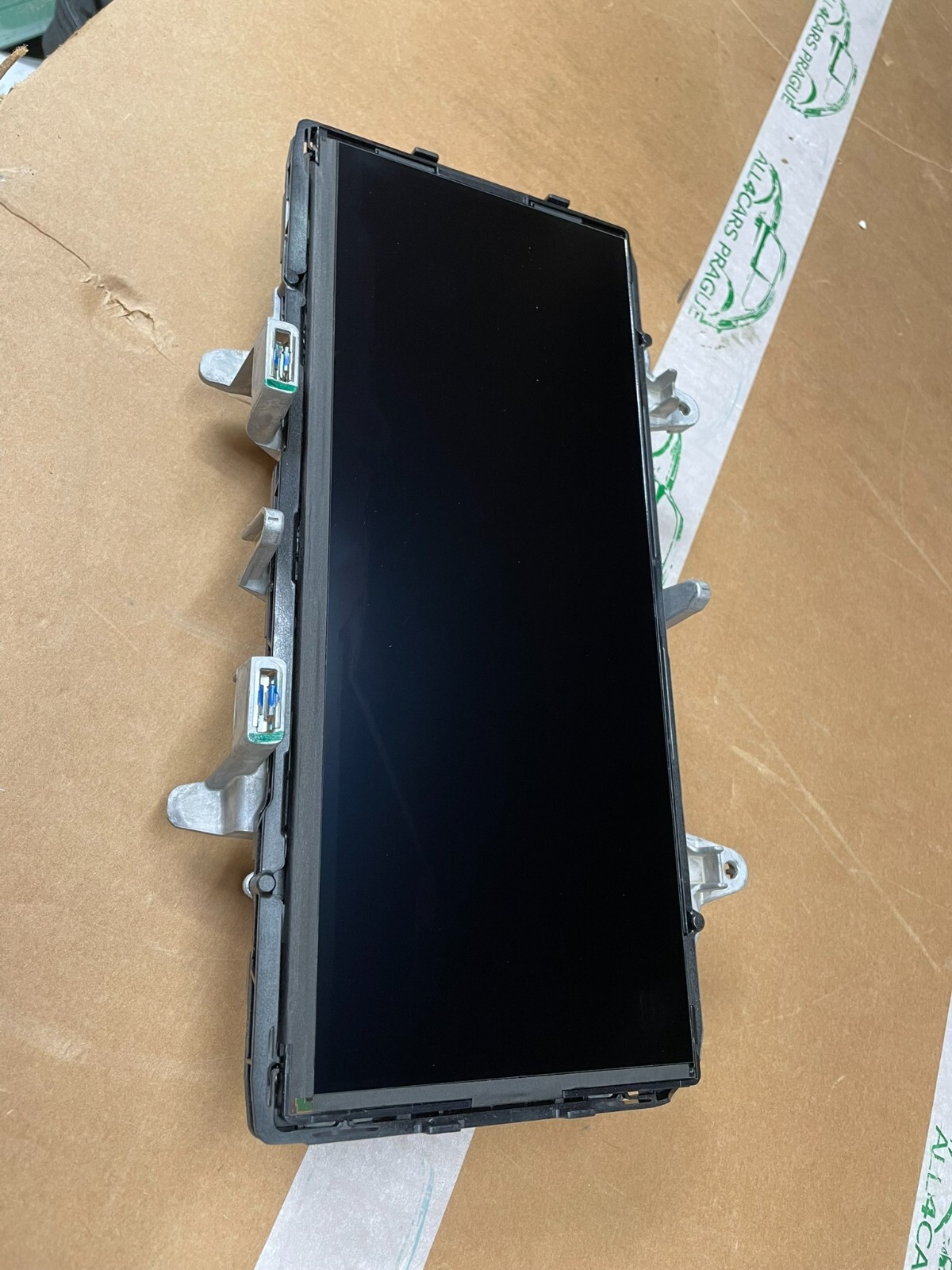 MERCEDES BENZ W205 C - A2059006949 KOMBIINSTRUMENT LCD HAT EINEN DEFEKT- NEU 0KM - Obrázek 4