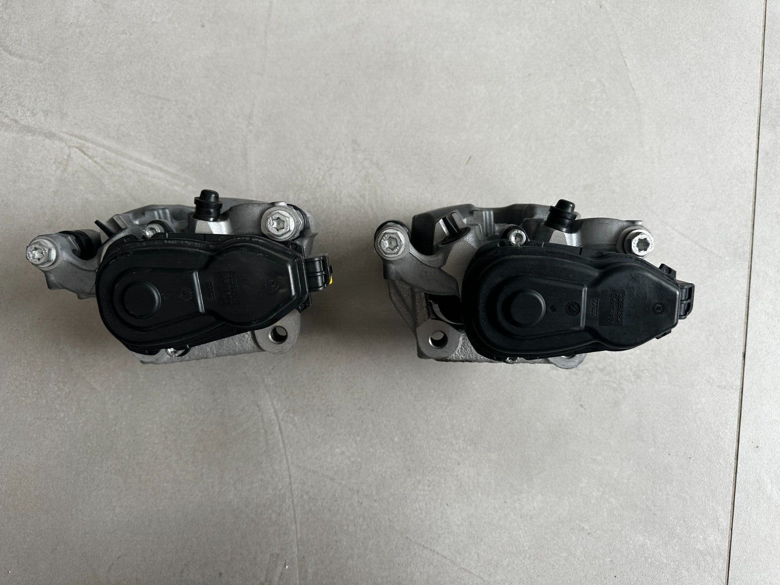 MERCEDES BREMSSATTEL HINTEN 300*22+BREMSBELEGE A0004239500LI-A0004239500 OE NEU - Obrázek 9