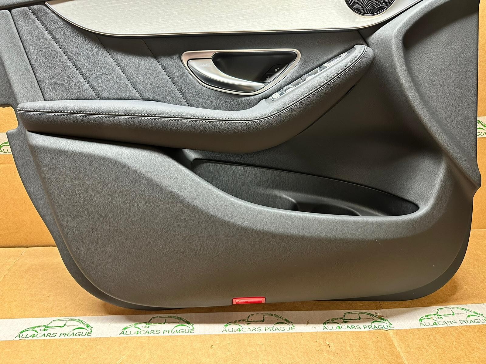 MERCEDES GLC X253 TÜRVERKLEIDUNG VORNE LINKS SCHWARZ A2057200595 - Obrázek 10