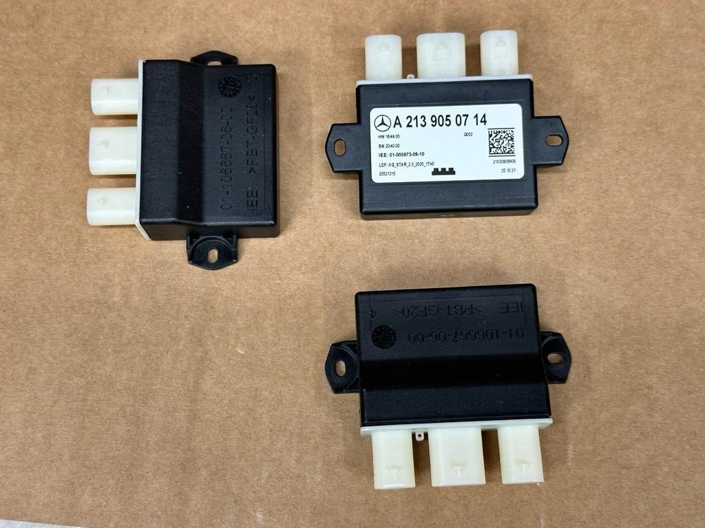 MERCEDES HECKSCHALTMODUL STEUERGERÄT ELEKTRISCHE HECKKLAPPE A2139050714 NEU - Obrázek 9