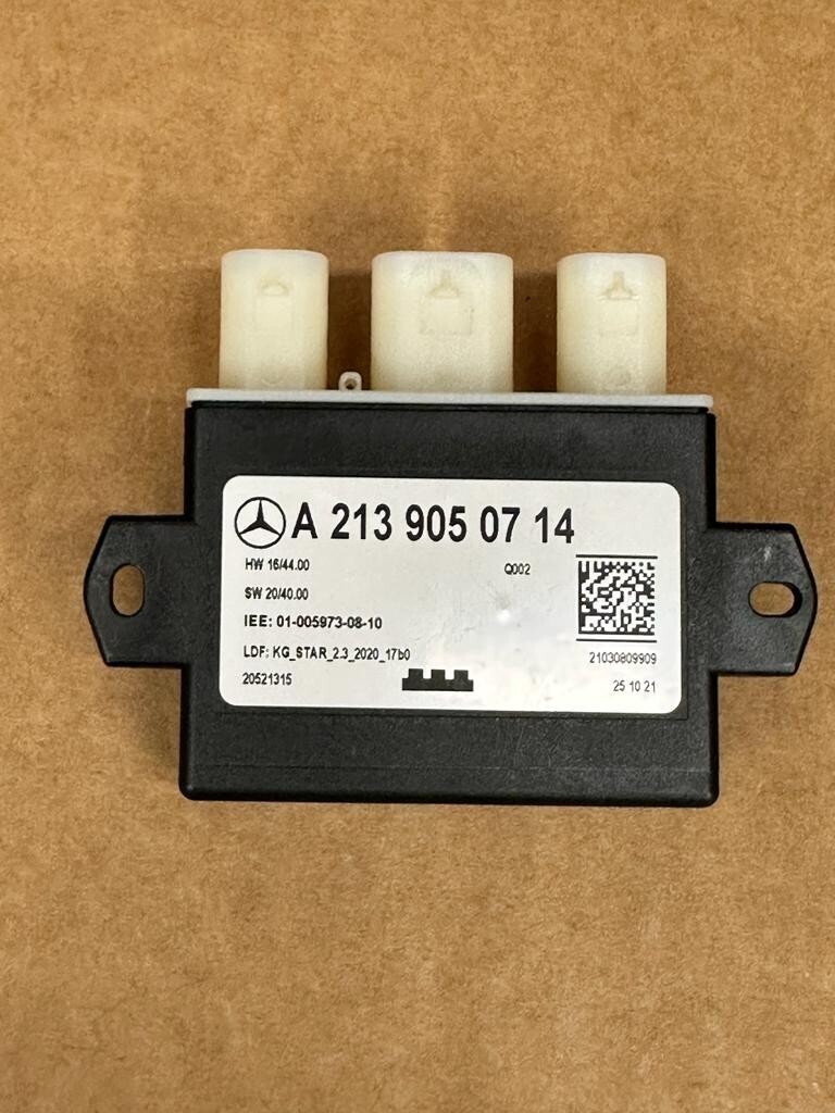 MERCEDES HECKSCHALTMODUL STEUERGERÄT ELEKTRISCHE HECKKLAPPE A2139050714 NEU