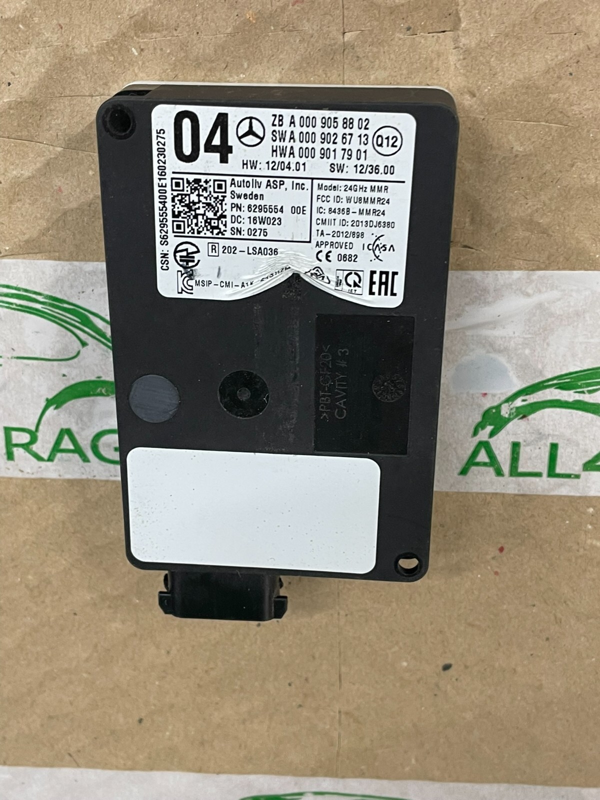 MERCEDES RADARSENSOR TOTWINKEL ASSISTENT A0009058802 Fast Neu Demont Test Wagen - Obrázek 4