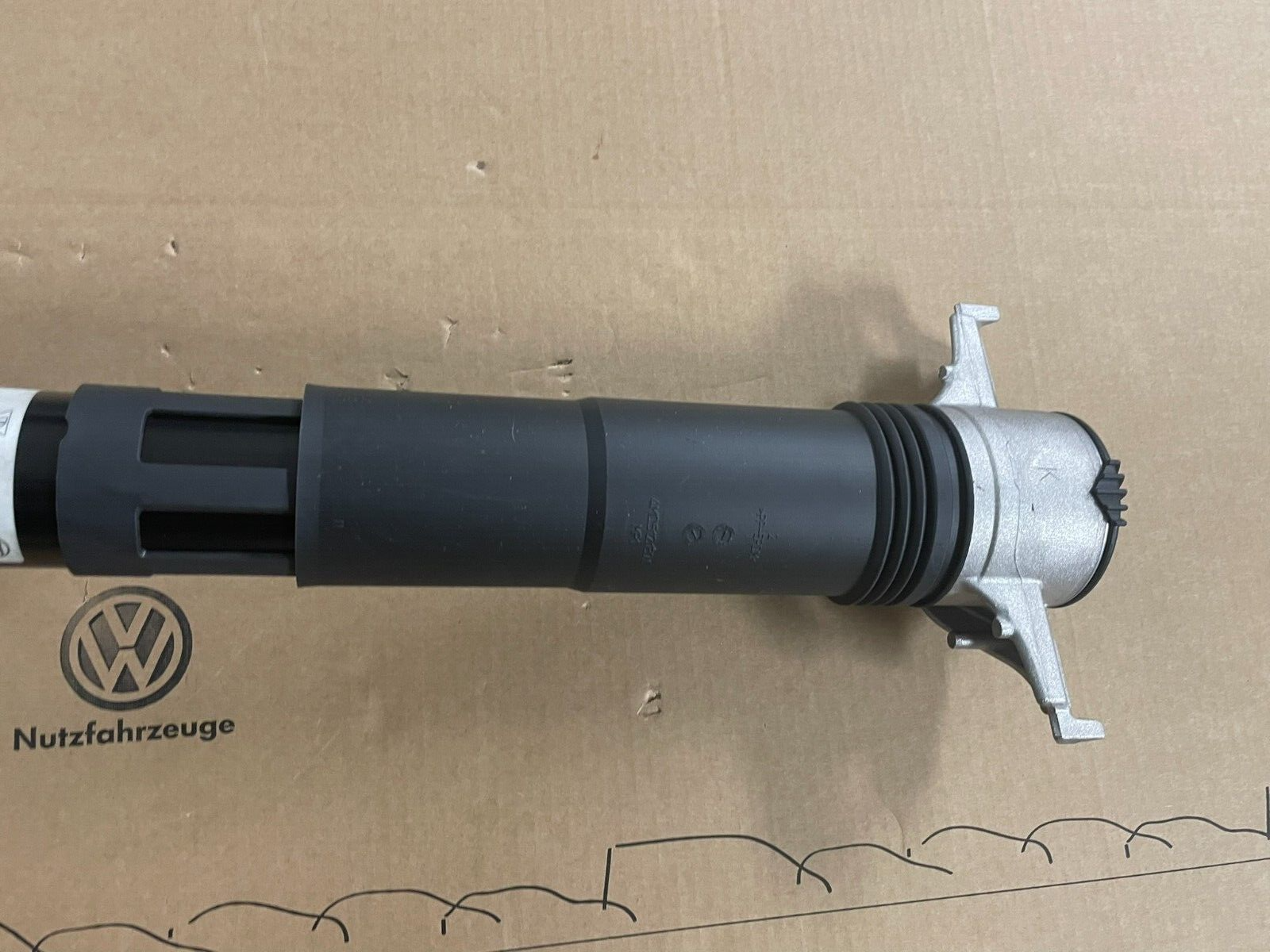 PORSCHE CAYENNE 9YA-2 STOSSDÄMPFER ELEKTRISCH HINTEN RECHTS 9Y0513028F ORIG NEU - Obrázek 21